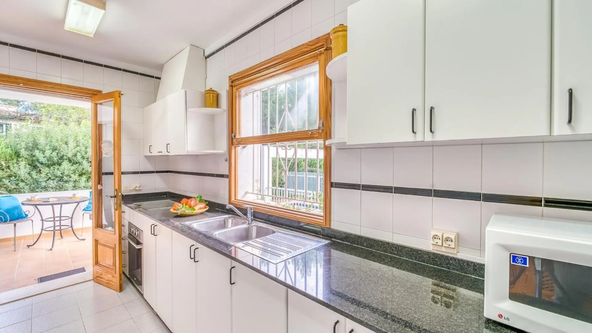Holiday Home In Playa De Muro İspanya
